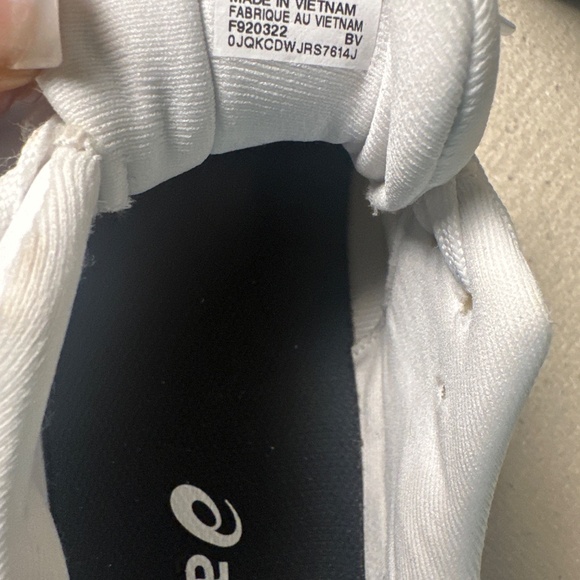 ASICS running sneakers - Picture 4 of 4